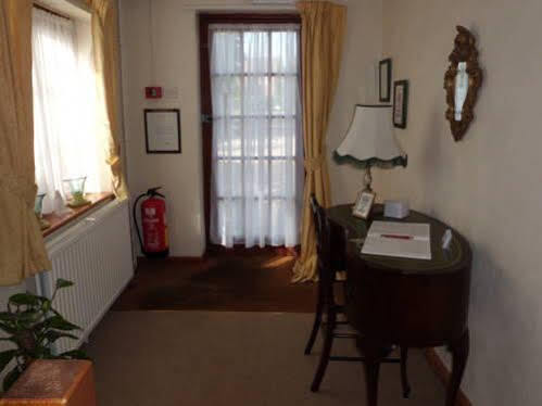 The Elms Bed and Breakfast East Harling Eksteriør billede